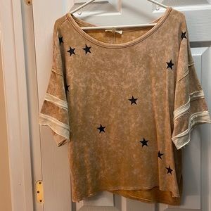 Lulus star shirt! Never worn